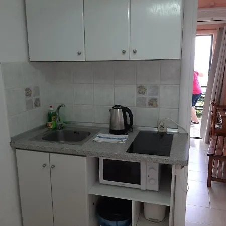 Apartment Tasteful In With Shared Pool Benitses (Corfu)